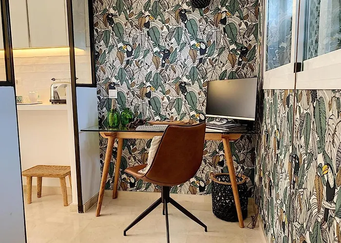 Апартаменти Bohemian Chic Famille Et 5 Piscines Естепона