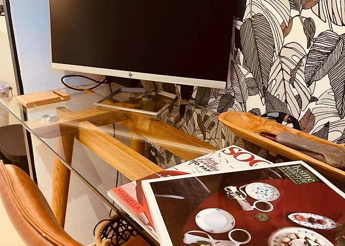 Bohemian Chic Famille Et 5 Piscines Апартаменти *